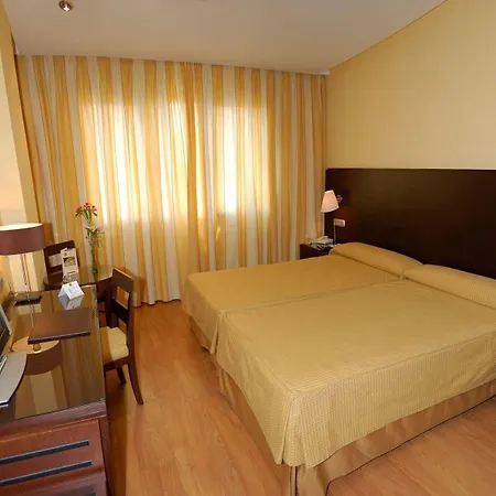 Occidental Granada