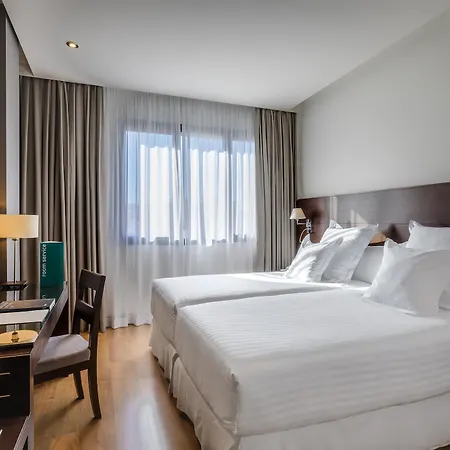 Occidental Otel Granada