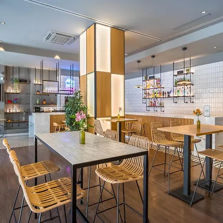 Hotel Occidental