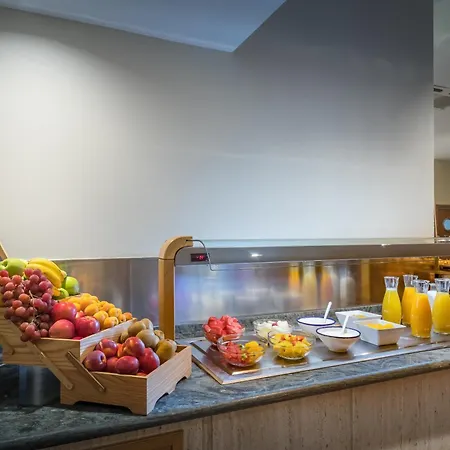 Occidental Hotel 4*