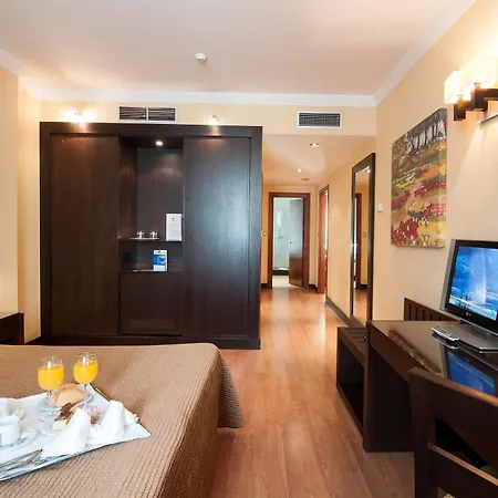 Occidental Hotel 4*