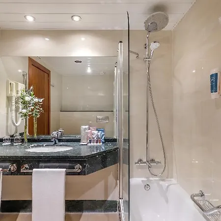 Occidental 4*