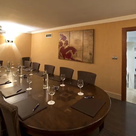 Ξενοδοχείο Occidental 4*