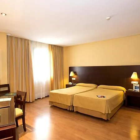 Ξενοδοχείο Occidental 4*