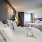Occidental Hotel 4*