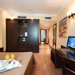 Occidental Hotel 4*